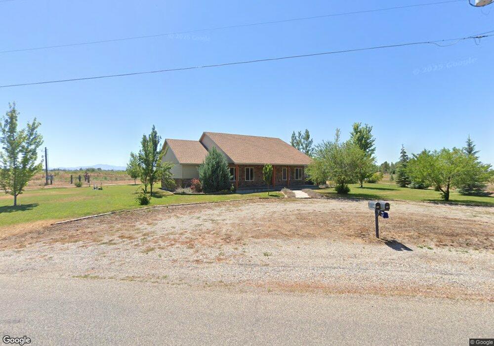 787 W 250 N, Blackfoot, ID 83221 - photo 1