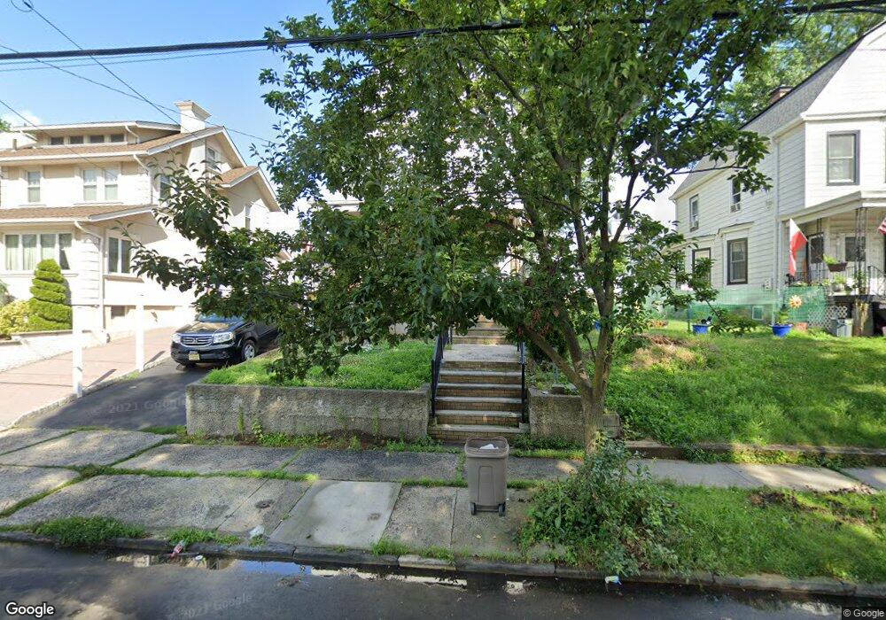 429 Devon St, Kearny, NJ 07032 - photo 1