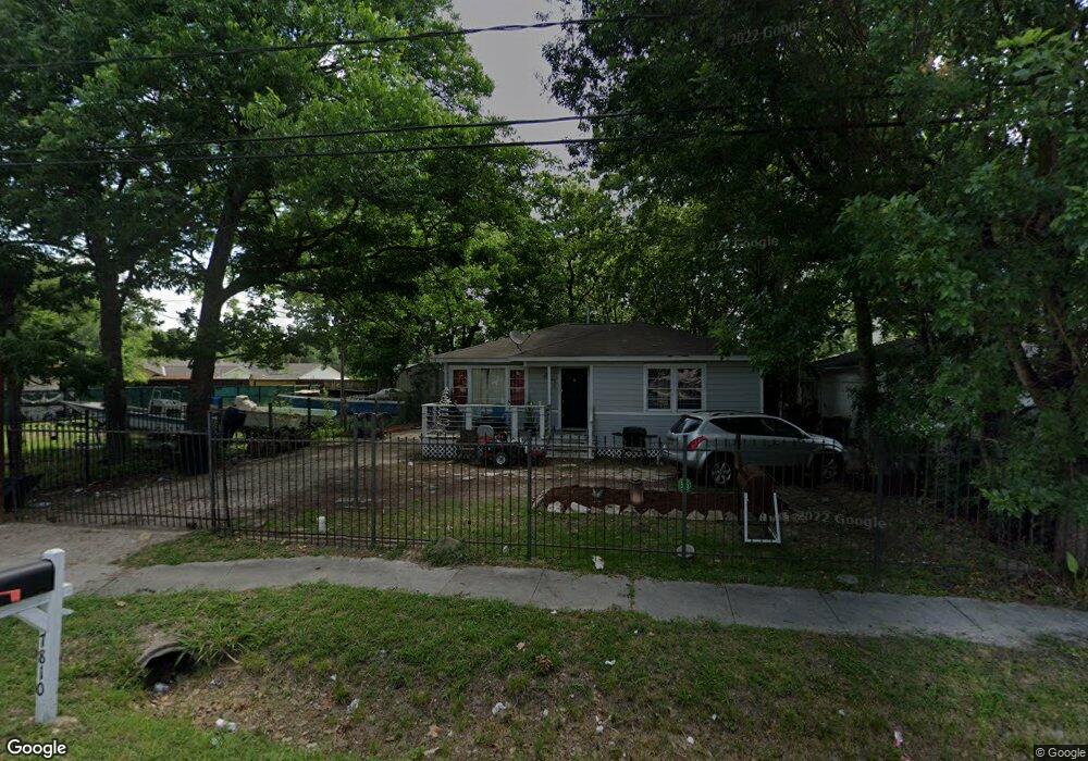 7810 Curry Rd, Houston, TX 77093 - photo 1