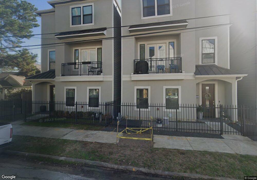 815 Fisher St, Houston, TX 77018 - photo 1