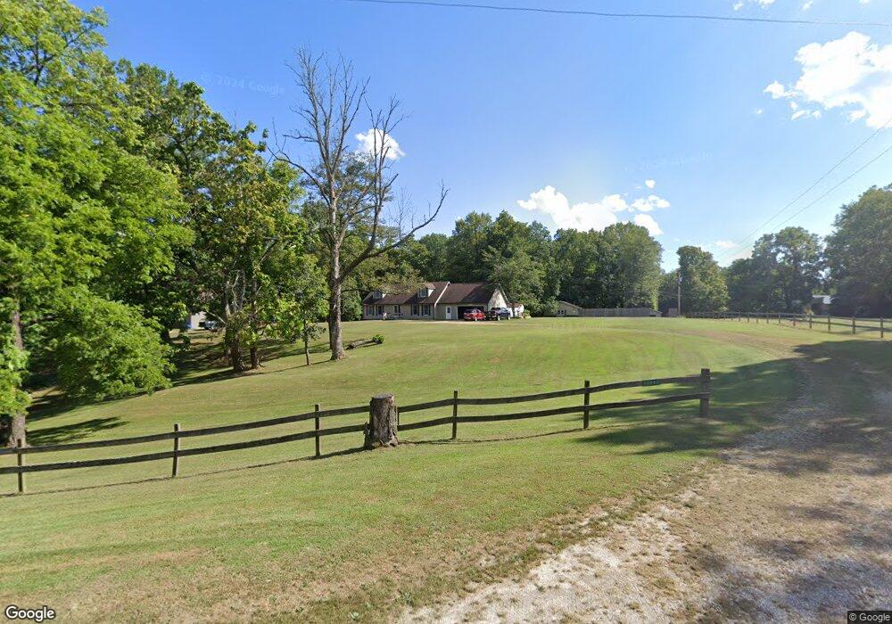 10280 S 700 W, Columbus, IN 47201 - photo 1