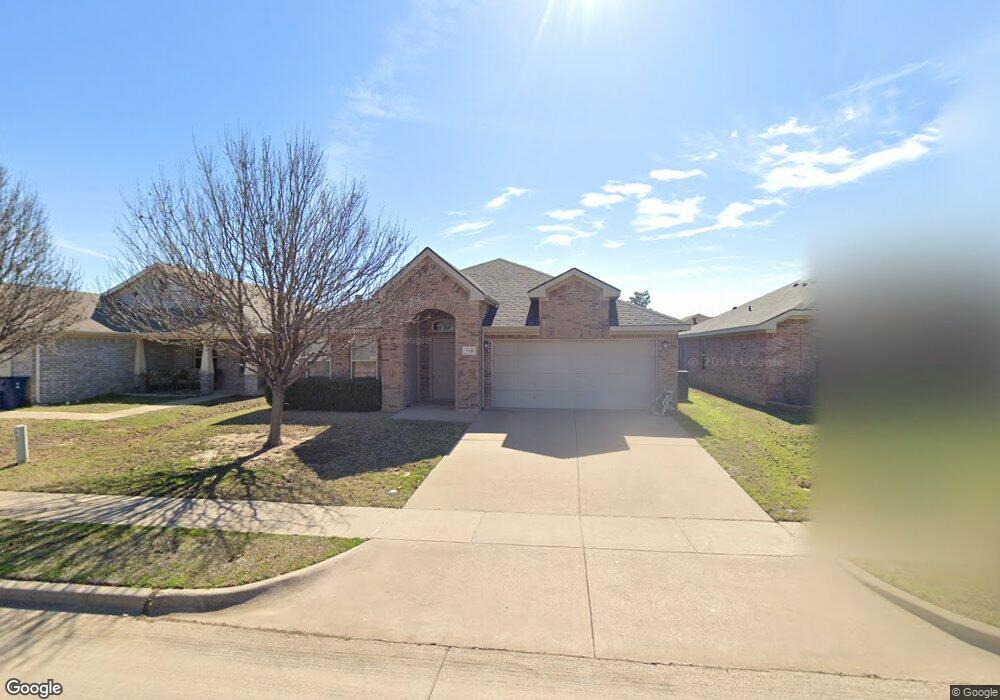 318 Sardius Blvd, Granbury, TX 76049 - photo 1
