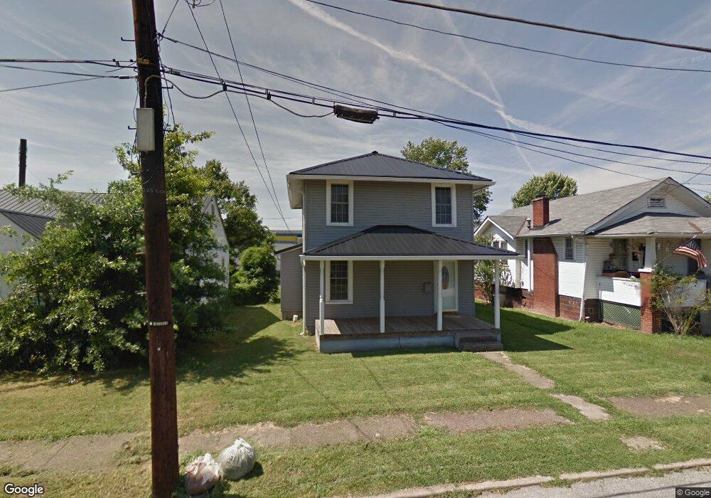 1313 1/2 Lightner Ave, Dunbar, WV 25064 - photo 1