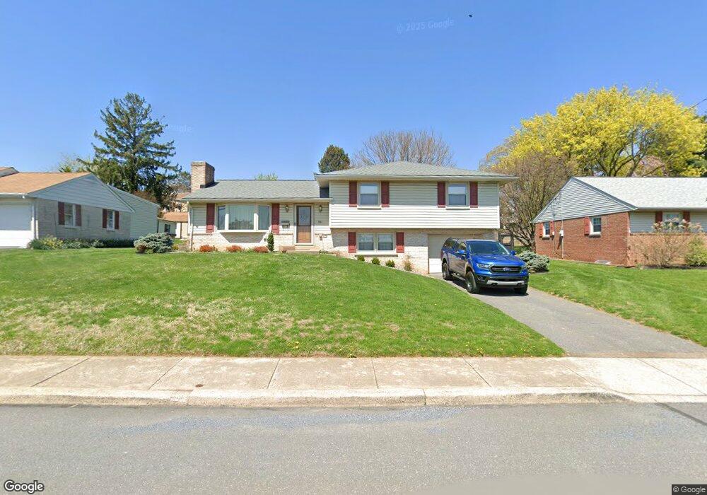 361 Valley View Dr, New Holland, PA 17557 - photo 1