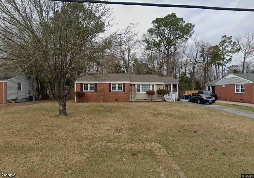 815 Barn St, Jacksonville, NC 28540 - photo 1