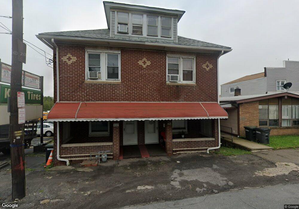 608 E Diamond Ave, Hazleton, PA 18201 - photo 1