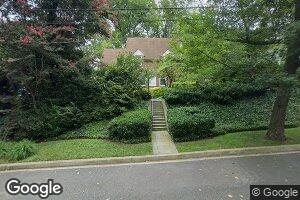 3819 48th St NW, Washington, DC 20016