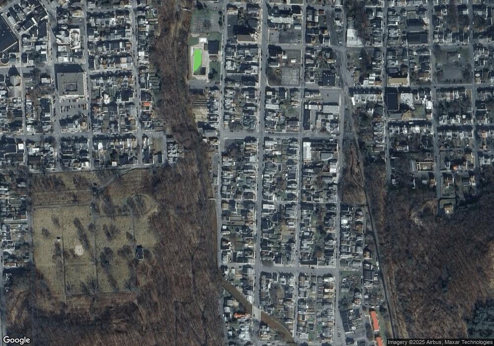 32 S Shamokin St, Shamokin, PA 17872 - photo 1