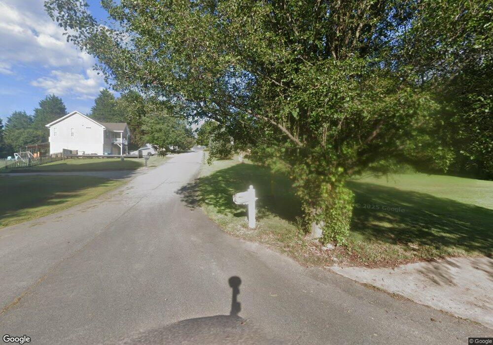 100 Viewpointe Ln, Asheville, NC 28806 - photo 1