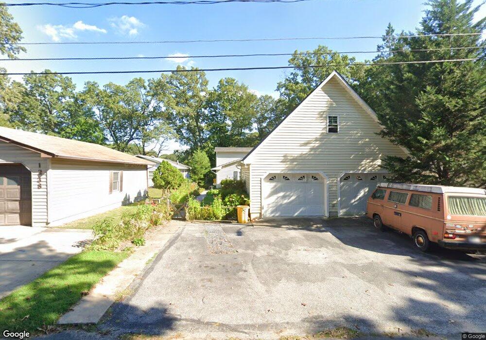 1240 Hillcreek Rd, Pasadena, MD 21122 - photo 1