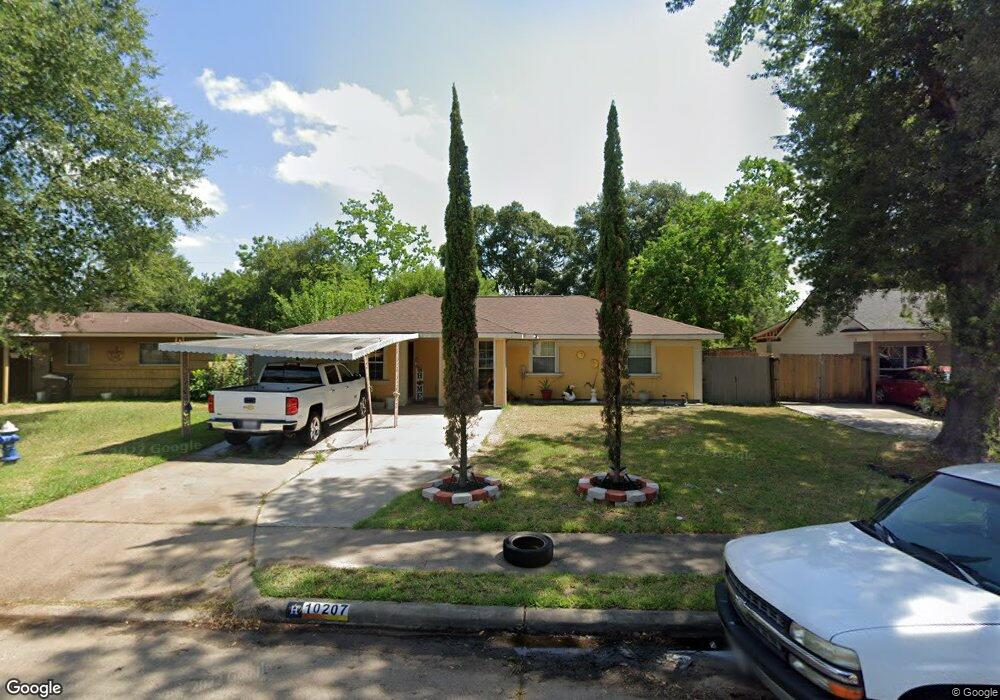 10207 Glenmawr Dr, Houston, TX 77075 - photo 1
