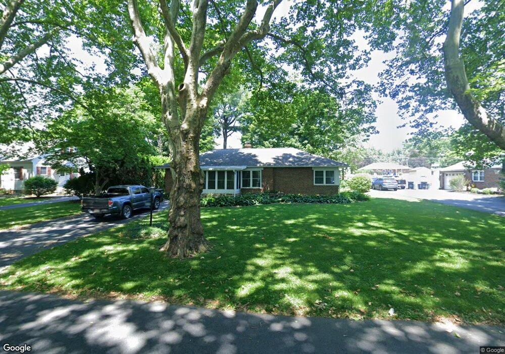 3133 Cambridge Cir, Allentown, PA 18104 - photo 1