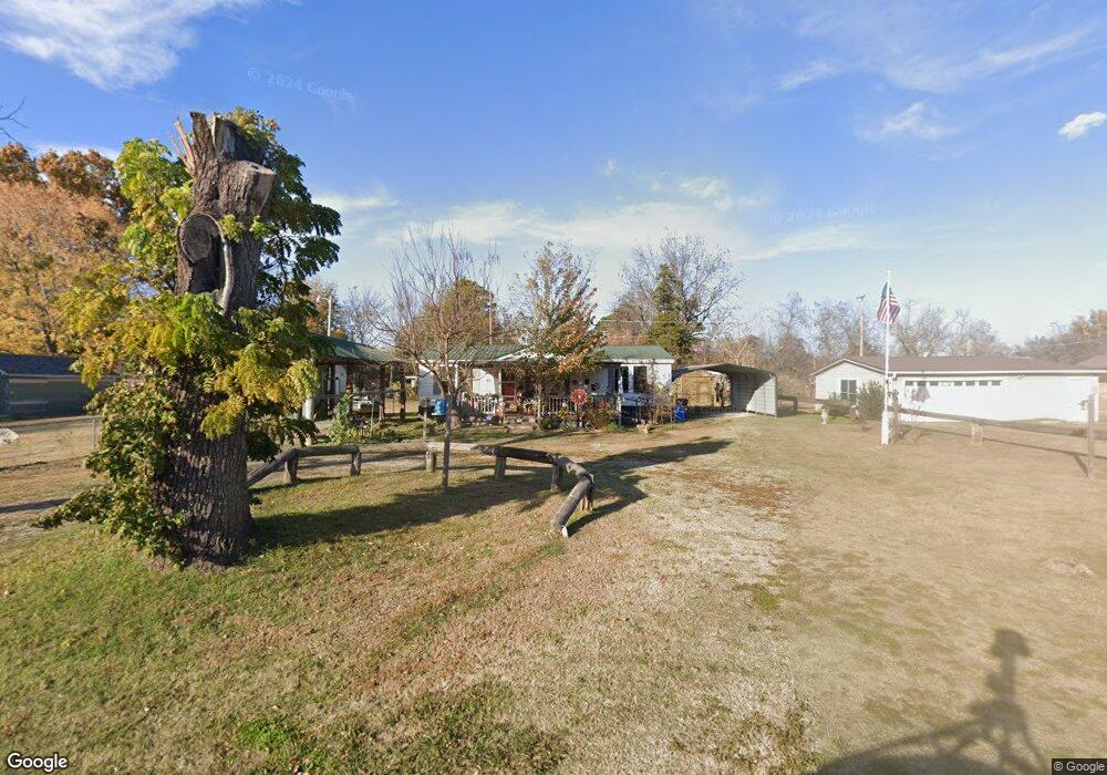 223 E Elm Ave, Eufaula, OK 74432 - photo 1