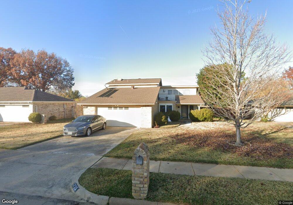 1725 Bedford Oaks Dr, Bedford, TX 76021 - photo 1