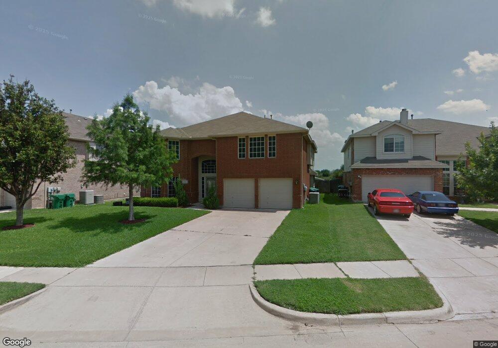 2108 Hemingway Dr, Denton, TX 76210 - photo 1