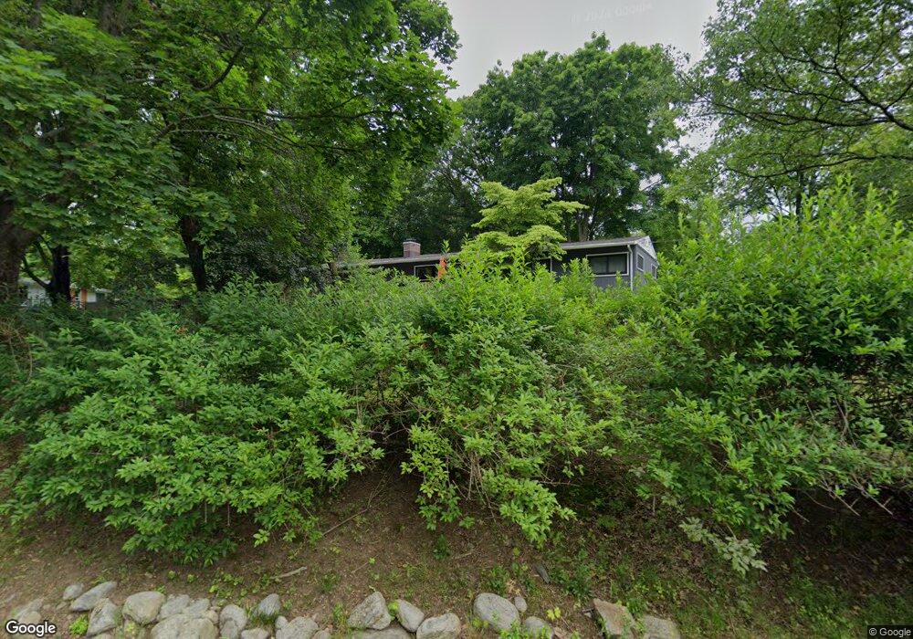 5 Stonecrop Rd S, Norwalk, CT 06851 - photo 1