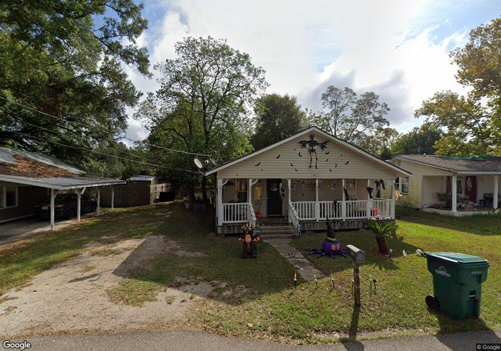 518 S Curran Ave, Picayune, MS 39466 - photo 1