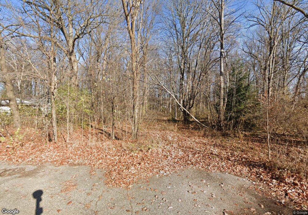 1215 Ransom Dr, Flint, MI 48507 - photo 1