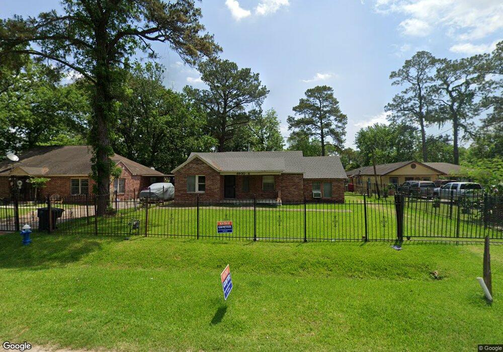 8930 Compton St, Houston, TX 77016 - photo 1