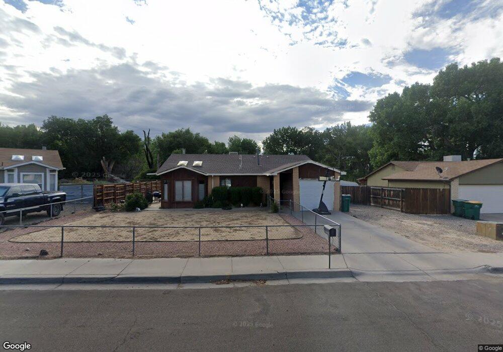 4204 Applewood Dr, Farmington, NM 87402 - photo 1