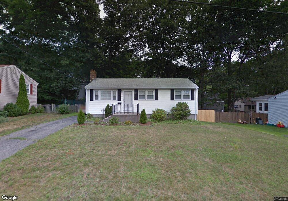 10 Boston Dr, Shrewsbury, MA 01545 - photo 1