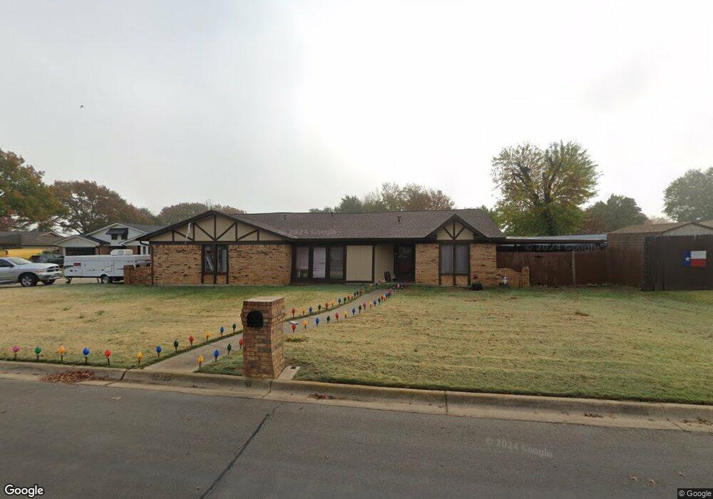 7320 Meadowbrook Dr, North Richland Hills, TX 76182 - photo 1