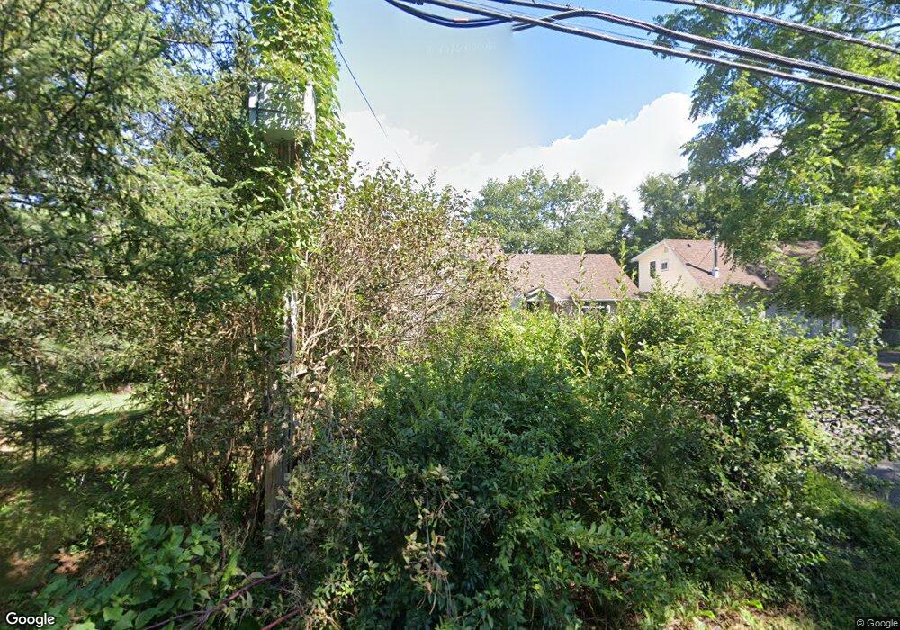 863 Maple Hill Rd, Castleton On Hudson, NY 12033 - photo 1