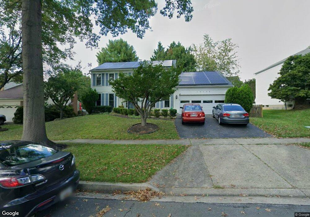 18138 Headwaters Dr, Olney, MD 20832 - photo 1