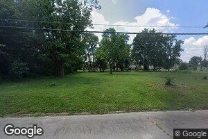 1321 E Manor St, Muncie, IN 47303