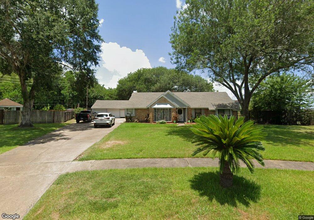 8443 Misty Vale Ln, Houston, TX 77075 - photo 1