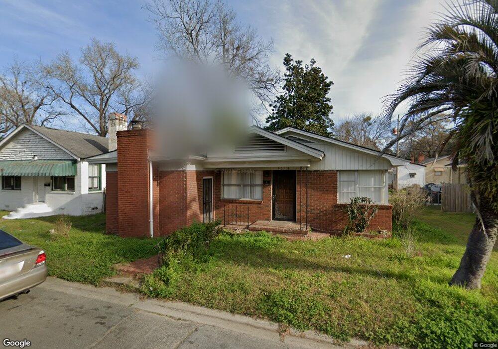 908 W 42nd St, Savannah, GA 31415 - photo 1