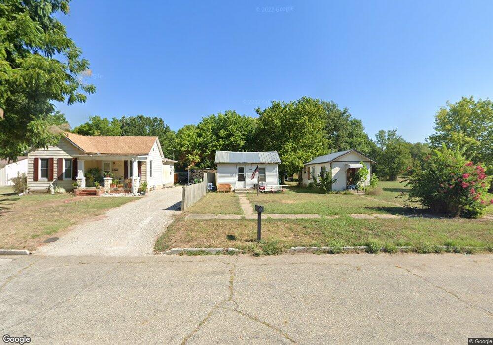 1309 Chess Ave, Parsons, KS 67357 - photo 1
