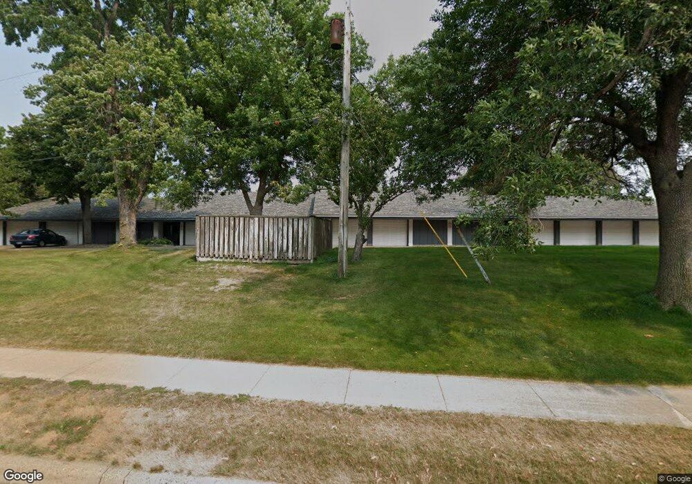 1331 W 82nd St, Bloomington, MN 55420 - photo 1