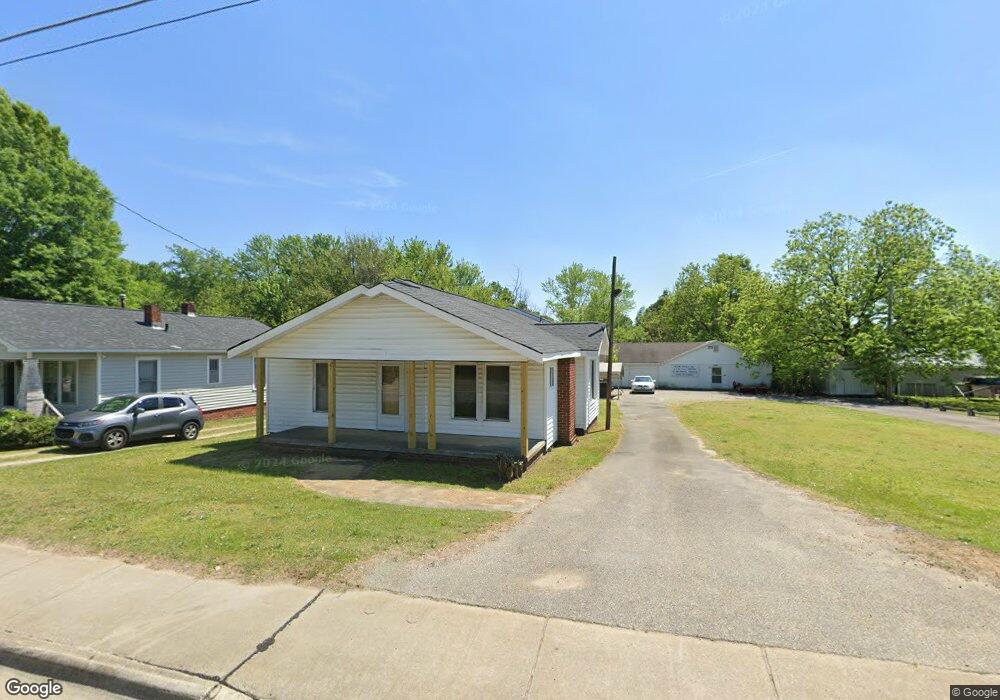 2708 E Martin Luther King jr Dr, High Point, NC 27260 - photo 1