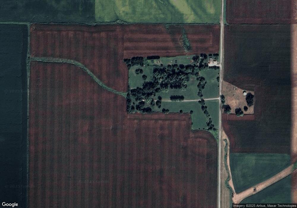 1570 Markham Rd, Chapin, IL 62628 - photo 1