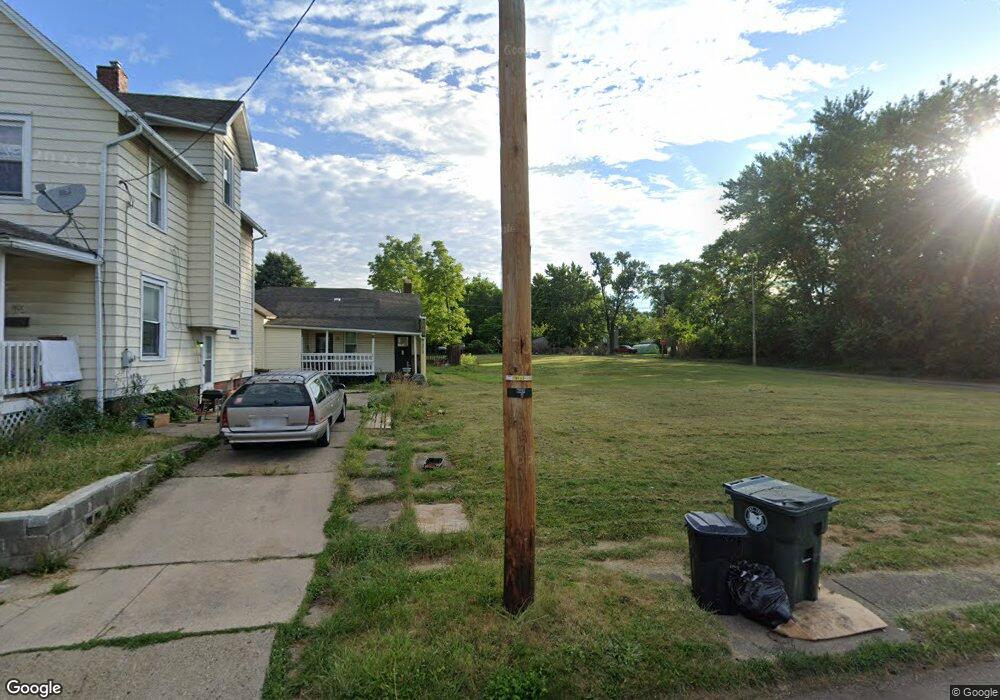 1405 7th St NE, Canton, OH 44704 - photo 1