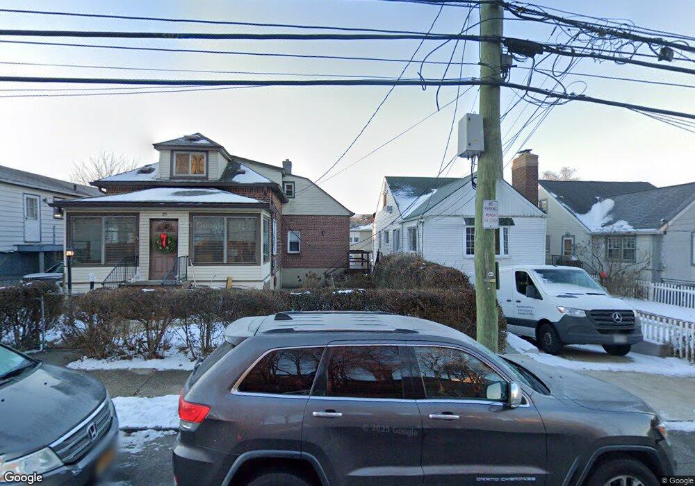 27 Hillview Ave, Yonkers, NY 10704 - photo 1