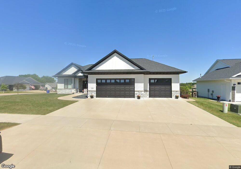 305 Ridge View Dr, West Branch, IA 52358 - photo 1
