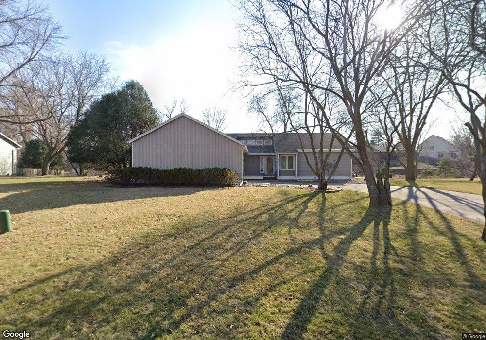 6012 Creek Ridge Ct, Minnetonka, MN 55345 - photo 1