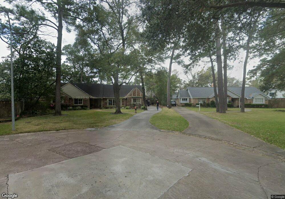 13107 Queensbury Ln, Houston, TX 77079 - photo 1