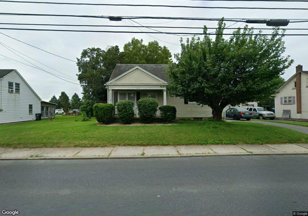 328 E Main St, Bath, PA 18014 - photo 1