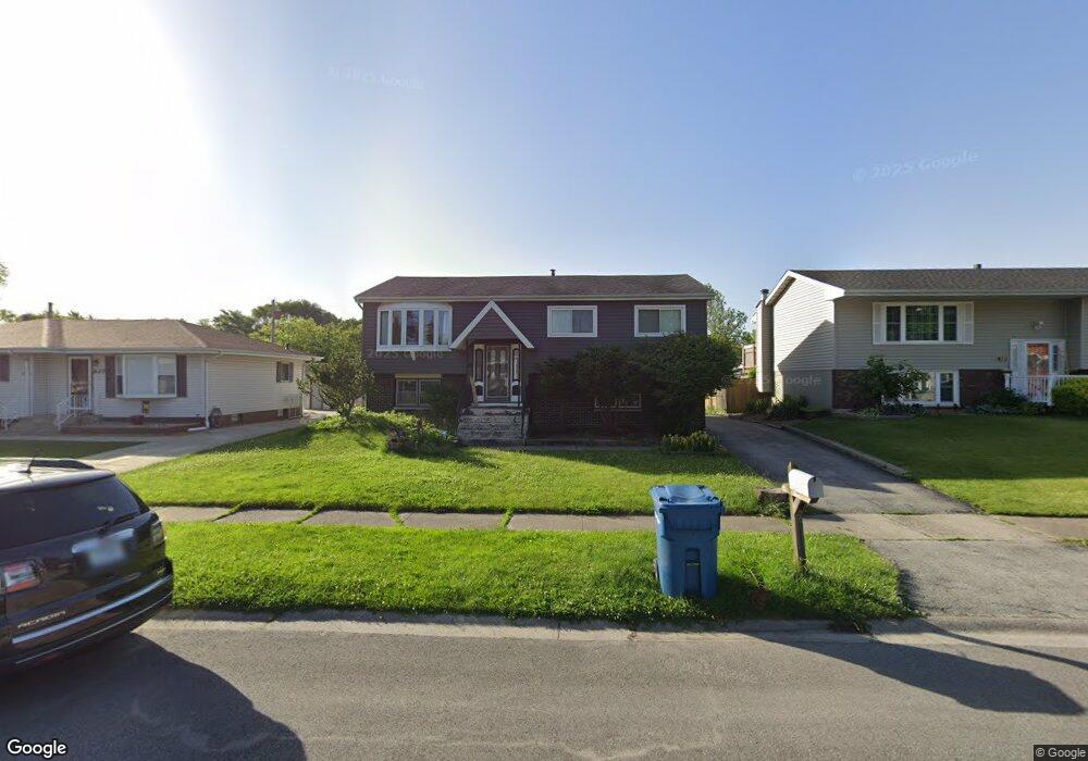 911 Harrison Ave, Dyer, IN 46311 - photo 1