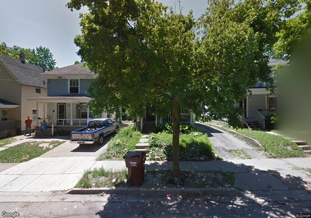 126 Isbell St, Lansing, MI 48910 - photo 1