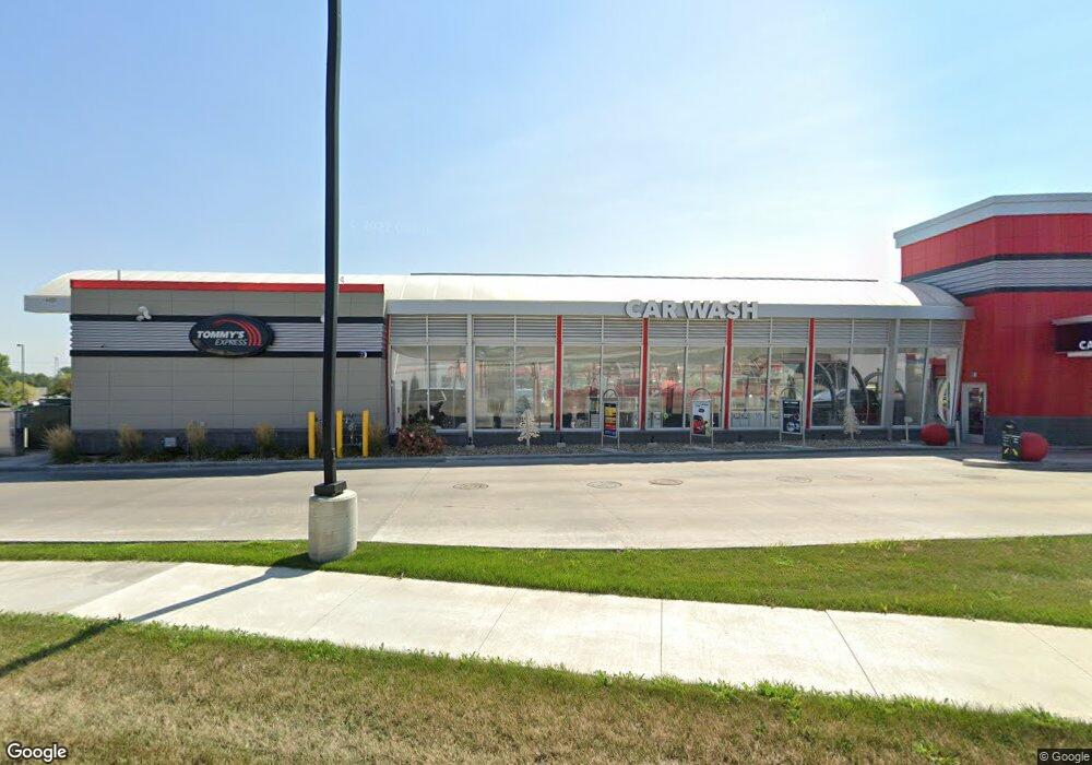 3820 Westdale Pkwy SW unit E, Cedar Rapids, IA 52404 - photo 1