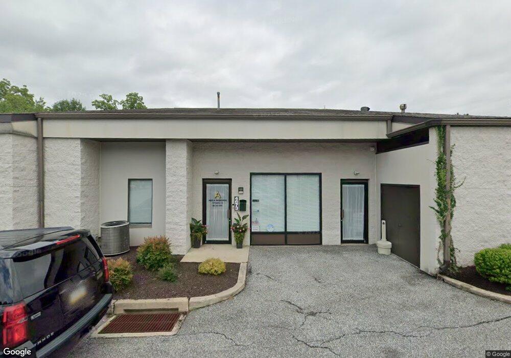 4685 West Chester Pike unit 4685, Newtown Square, PA 19073 - photo 1