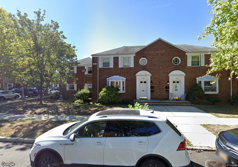 254-24 73rd Rd unit 1st fl, Glen Oaks, NY 11004 - photo 1