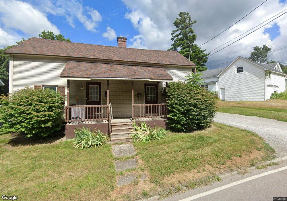 5 Lower Newton St, Saint Albans, VT 05478 - photo 1