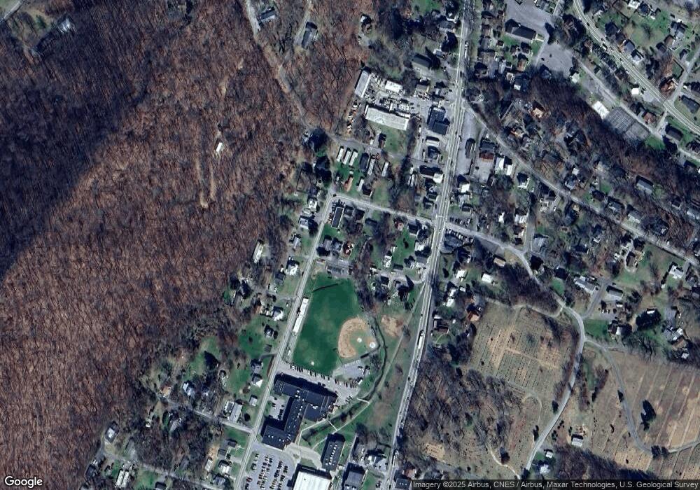 27 Goalpost Ln, Berkeley Springs, WV 25411 - photo 1