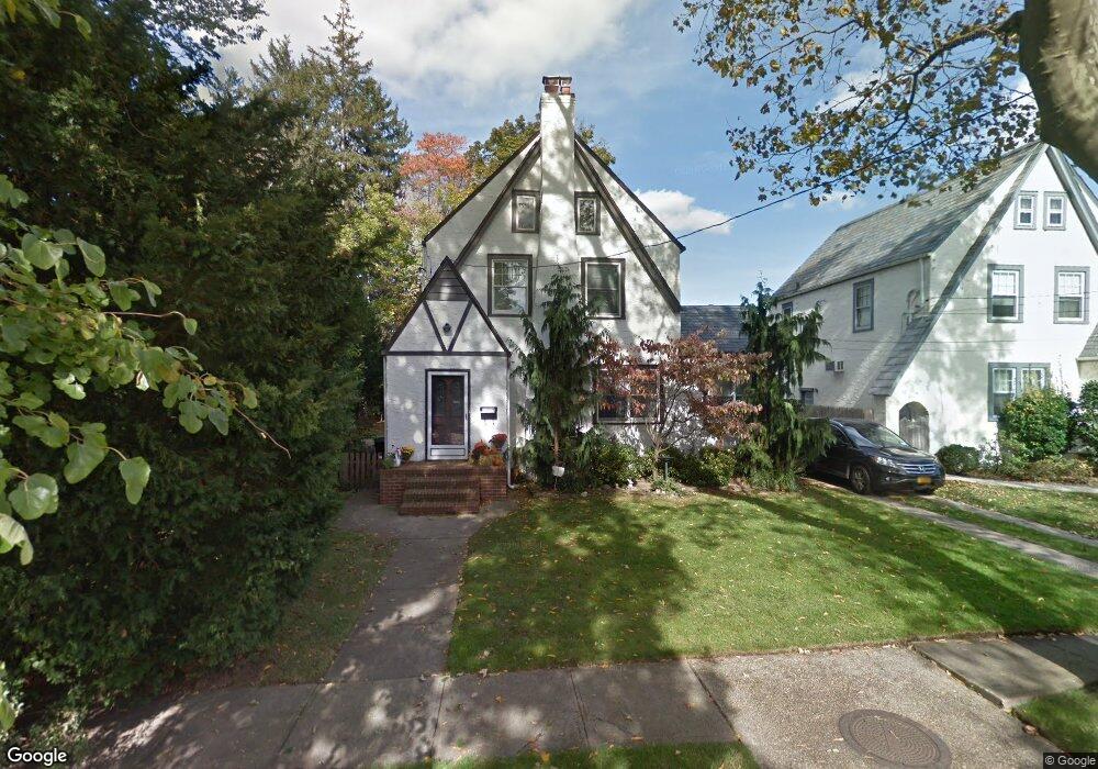 174 Trinity Place, West Hempstead, NY 11552 - photo 1