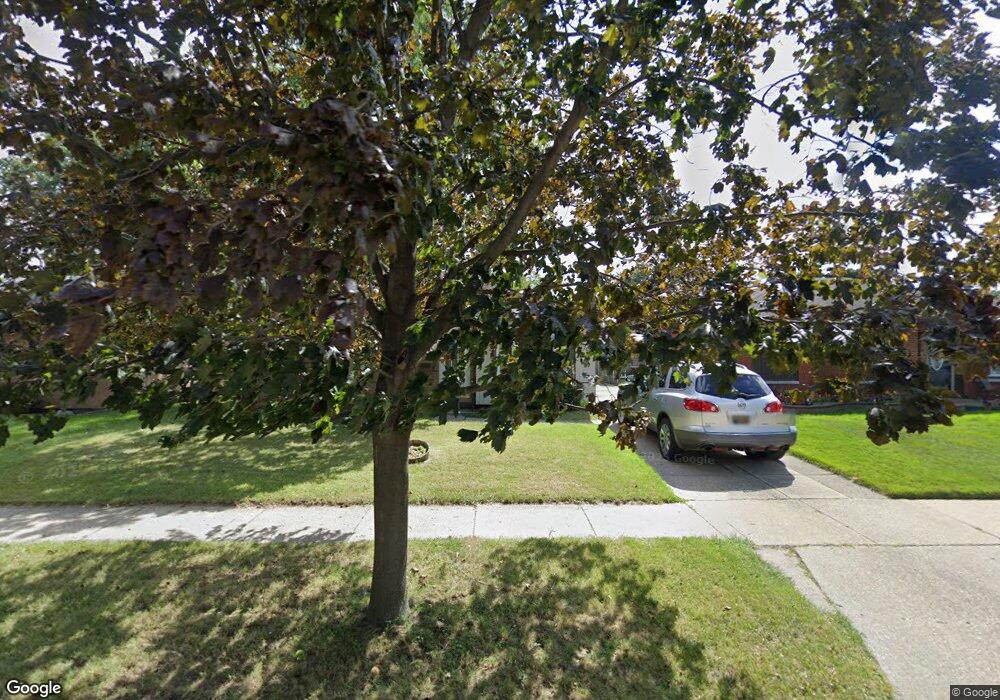 15294 Elderwood St, Roseville, MI 48066 - photo 1